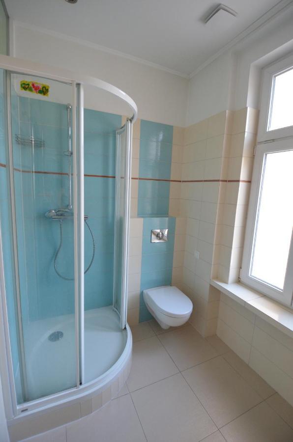 Apartmany Jizdarenska Κάρλοβι Βάρι Εξωτερικό φωτογραφία